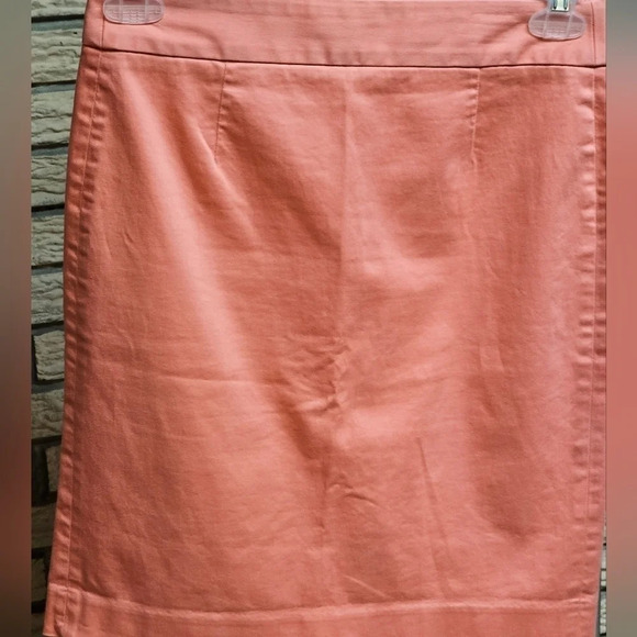 J. CREW Skirt Sz 4 Stretch, Coral - Picture 1 of 7